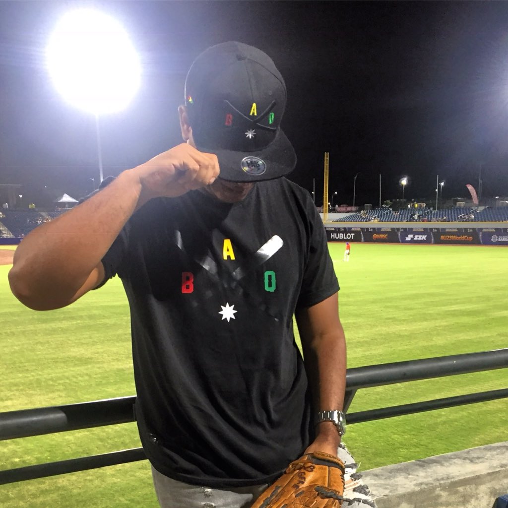 soy_legend's tweet photo. Apoyando el Béisbol... Le damos vuelta y lo ganamos ⚾️ @CanalTelecaribe https://t.co/wgpnqMMA9W