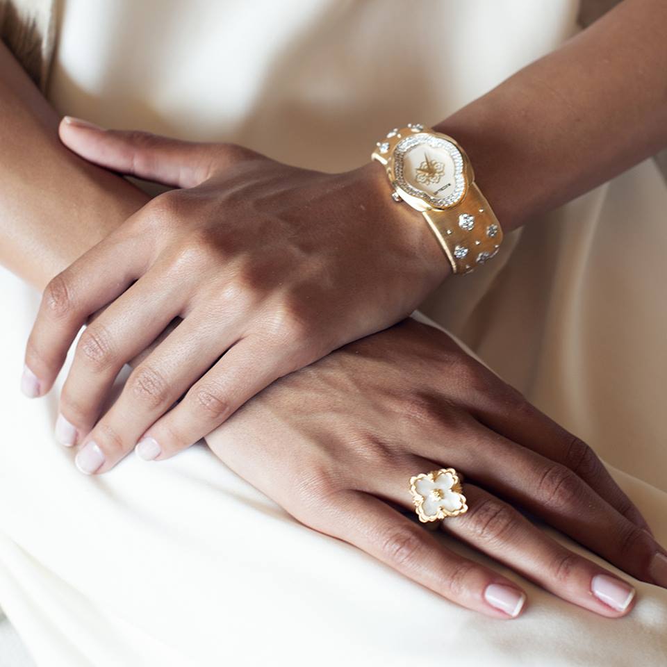 elvioseta's tweet photo. Opera AB Cuff Watch: the celebration of elegance.
#buccellatiopera #elvioseta #gioielli https://t.co/dPdKTkkvSA