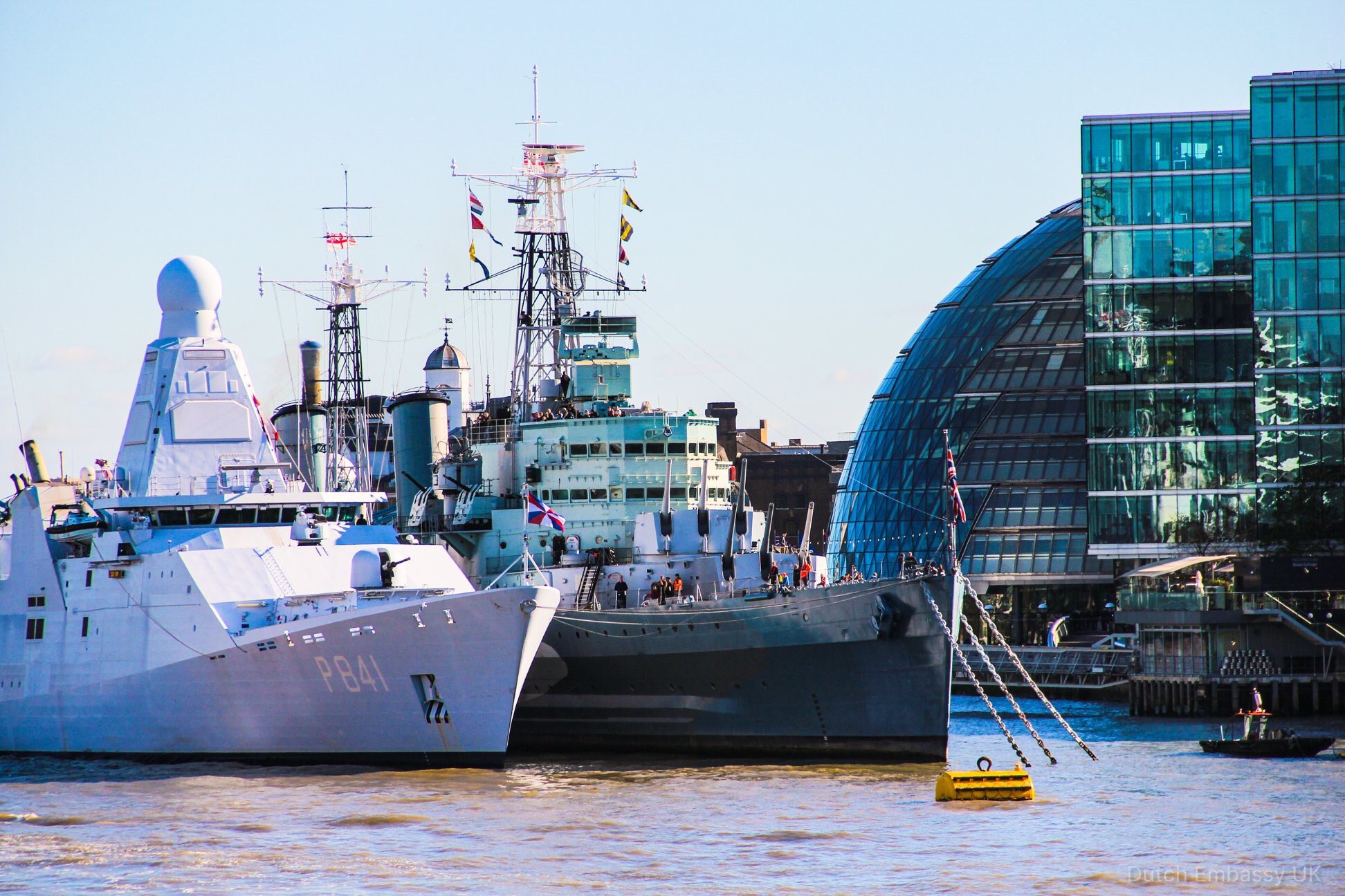 Dutch Embassy London on Twitter "A great view of the two 🇳🇱️🇬🇧️ ships