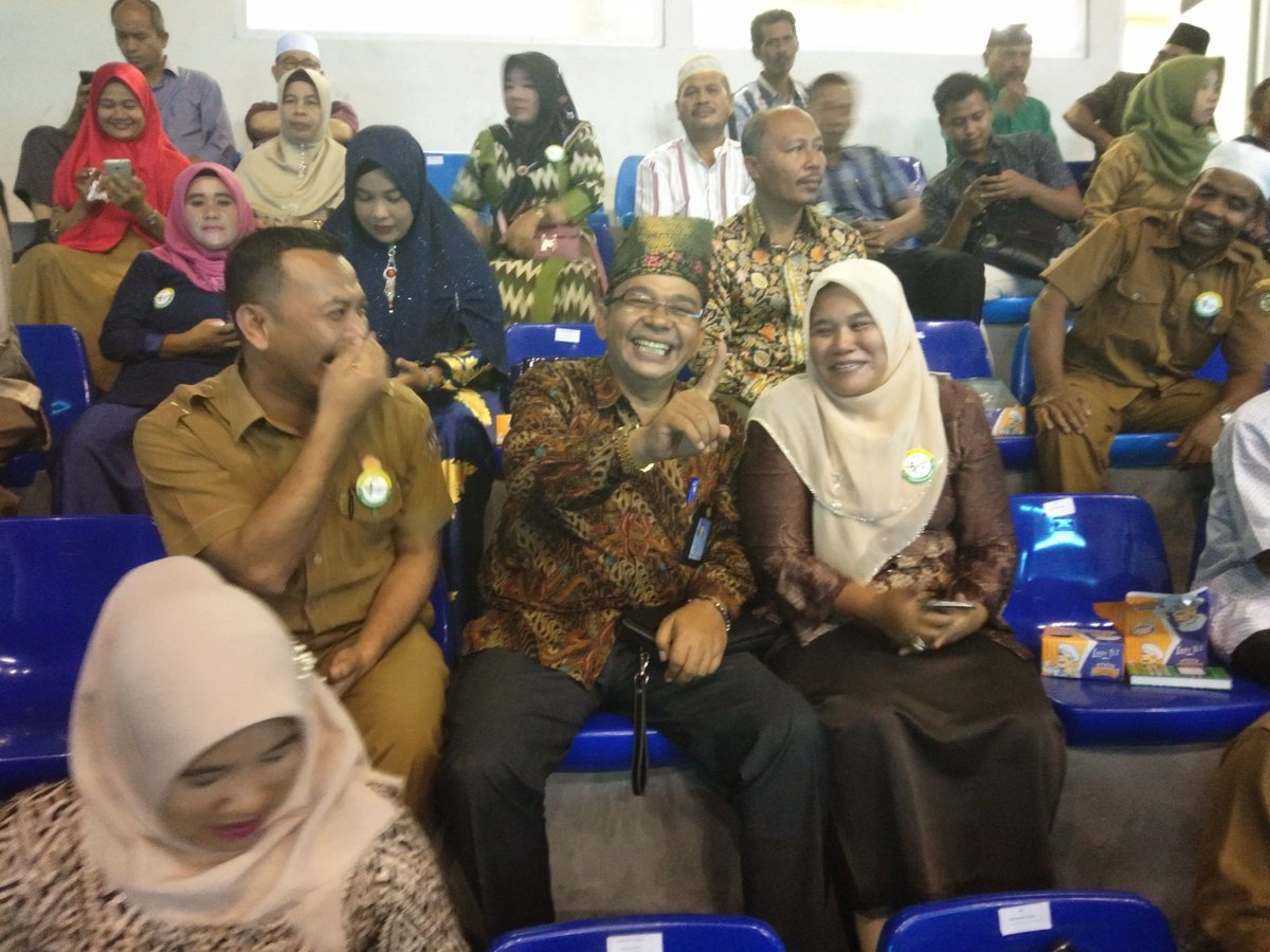 SMajosati's tweet photo. Kabupaten Kampar  menggelar Bursa Inovasi Desa tahun 2018 di Gor Sport Center Bangkinang Kota
Acara yang dihadiri lebih kurang 1000 peserta.

@jokowi 
@taufikmadjid71 
@EkoSandjojo 
@peri_effendi 
@tppindonesia 
@KemenDesa https://t.co/yQhd6uCgMw
