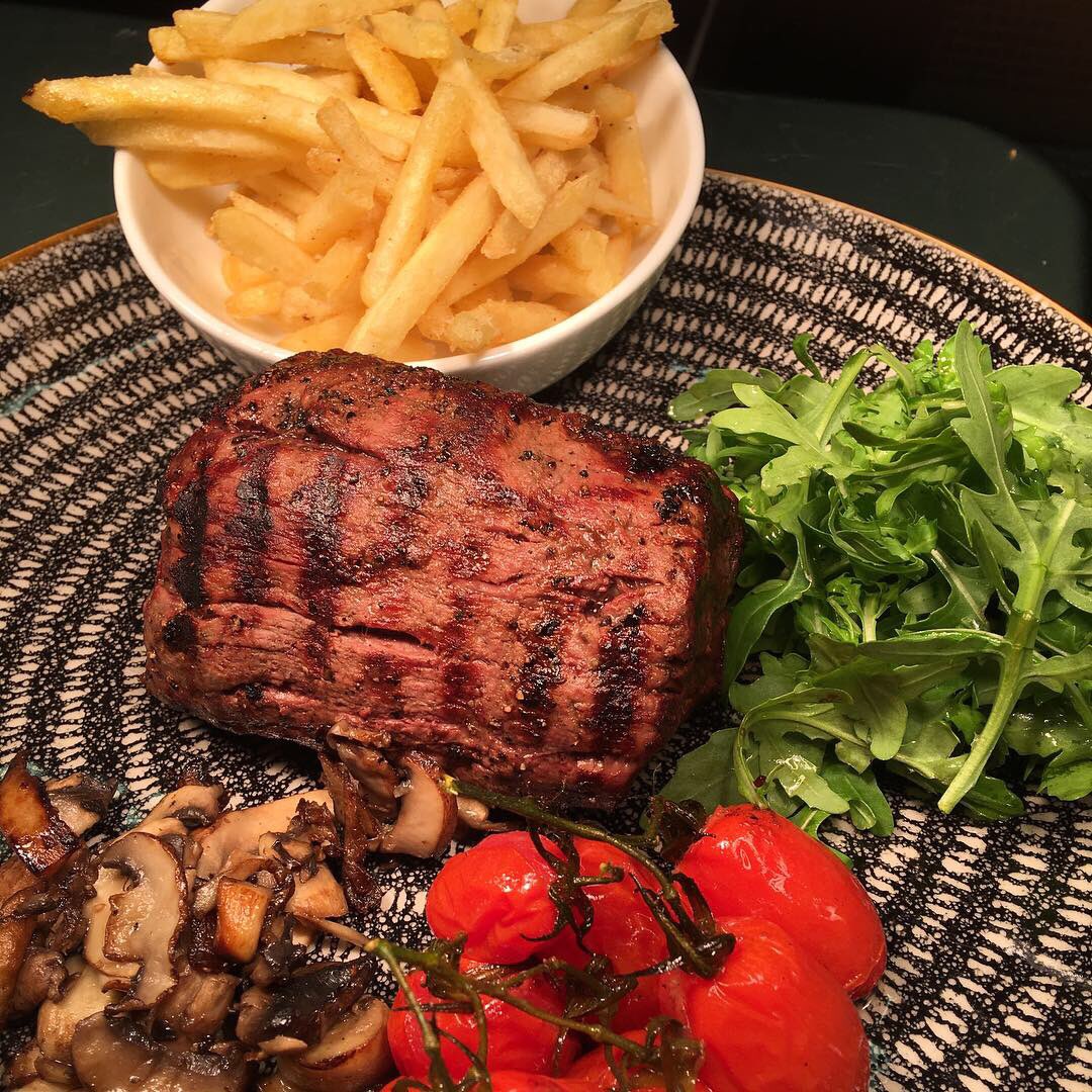 DonMicheleDD2's tweet photo. Our grill section is now open and looking forward seeing you all soon #donmichele #foodporn #food #foodblogger #foodie #foods #foodstylist #foodstagram #foodlover #delicious #delicioso #italia #italianfood #pasta #pastaitaliana #pastalover #carne #beef #beefjerky #breathtaking https://t.co/59TqOxJeAj