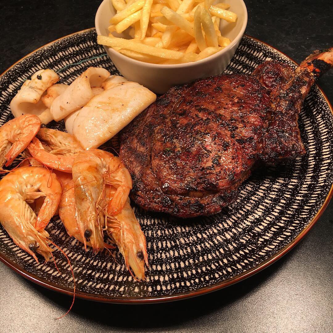 DonMicheleDD2's tweet photo. Our grill section is now open and looking forward seeing you all soon #donmichele #foodporn #food #foodblogger #foodie #foods #foodstylist #foodstagram #foodlover #delicious #delicioso #italia #italianfood #pasta #pastaitaliana #pastalover #carne #beef #beefjerky #breathtaking https://t.co/59TqOxJeAj