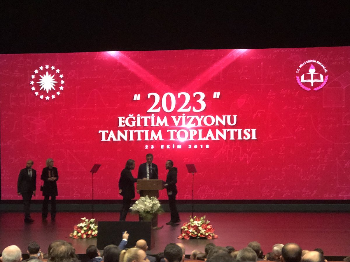 FatihBilfen's tweet photo. 2023 Eğitim Vizyonu Tanıtım Toplantısı nı izlemek için Öğrencisinden Öğretmenine tüm Milli Eğitim ailesi temsilcileriyle beraber Cumhurbaşkanlığı Kongre Merkezindeyiz. https://t.co/tBYgr8Rj7Q