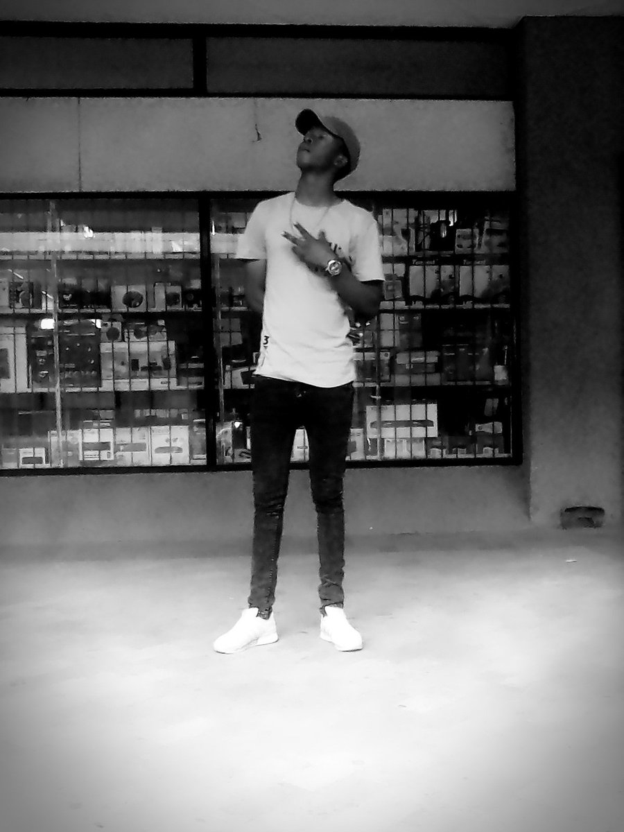 KatModeep's tweet image. Love yourself.♥️♥️♥️