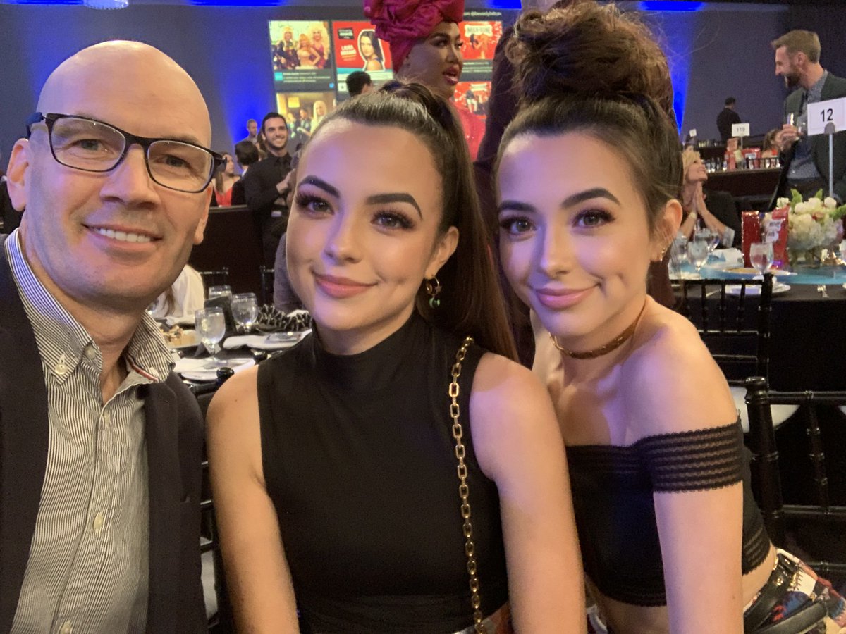 Paul Merrell on Twitter: "Congrats to Veronica and Vanessa for winning a @streamys Award tonight!!! So proud of you!!!! https://t.co/NiJa4VyZ2W" /