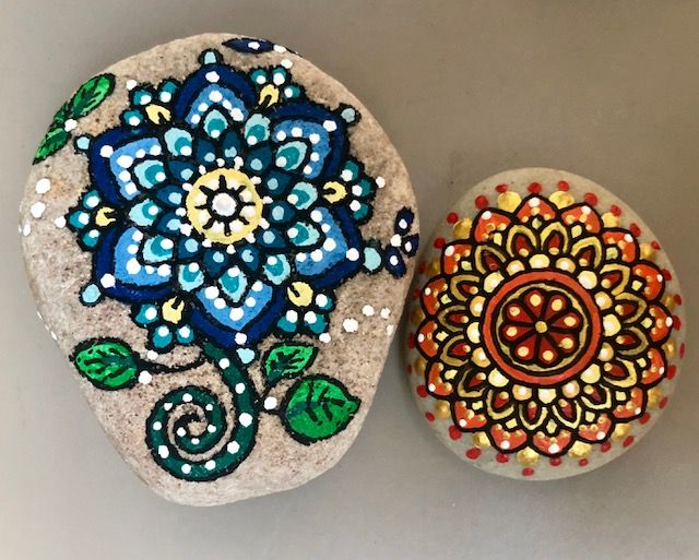 GiftedPop's tweet photo. Trading with us this week is Amy with her beautiful Mandala stones and art.  Individual and original. https://t.co/4K0FEtiL8d