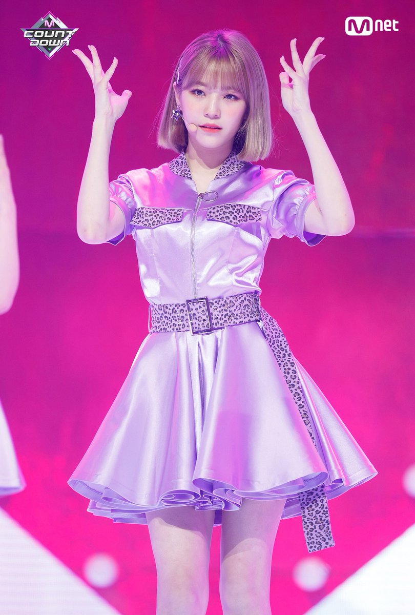 baek jiheon pics tweet media