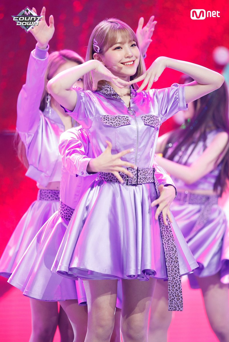 baek jiheon pics tweet media
