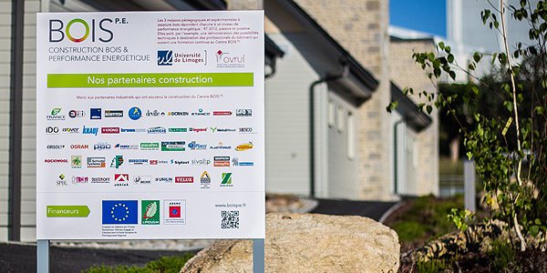 Près de 50 partenaires accompagnent Bois PE Le Centre de formation et innovation Bois PE s'appuie sur près de 50 partenaires industriels de niveau national ou international. La plupart ont participé à la construction des... | #formation #batiment # R&amp;D boispe.fr/Pres-de-50-par…