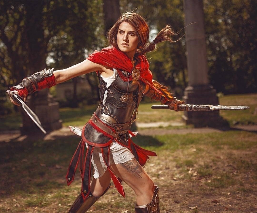 spirauniverse's tweet photo. Empezamos la mañana fuertes compartiendo este maravilloso cosplay de Kassandra (Assassin's Creed: Odyssey). 😍💞💞~DG

•📷 Cosplayer: @MissSkunk 
https://t.co/2pawYehT3P

•📸 Fotógafo: @Eosandy
https://t.co/ZPVmVIqUm8

•📸 Maquillaje: @TheWeaselEye

🦅:https://t.co/tKv5r9o4mS https://t.co/CUWEWHc0SH