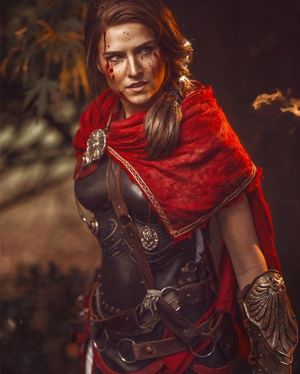 spirauniverse's tweet photo. Empezamos la mañana fuertes compartiendo este maravilloso cosplay de Kassandra (Assassin's Creed: Odyssey). 😍💞💞~DG

•📷 Cosplayer: @MissSkunk 
https://t.co/2pawYehT3P

•📸 Fotógafo: @Eosandy
https://t.co/ZPVmVIqUm8

•📸 Maquillaje: @TheWeaselEye

🦅:https://t.co/tKv5r9o4mS https://t.co/CUWEWHc0SH
