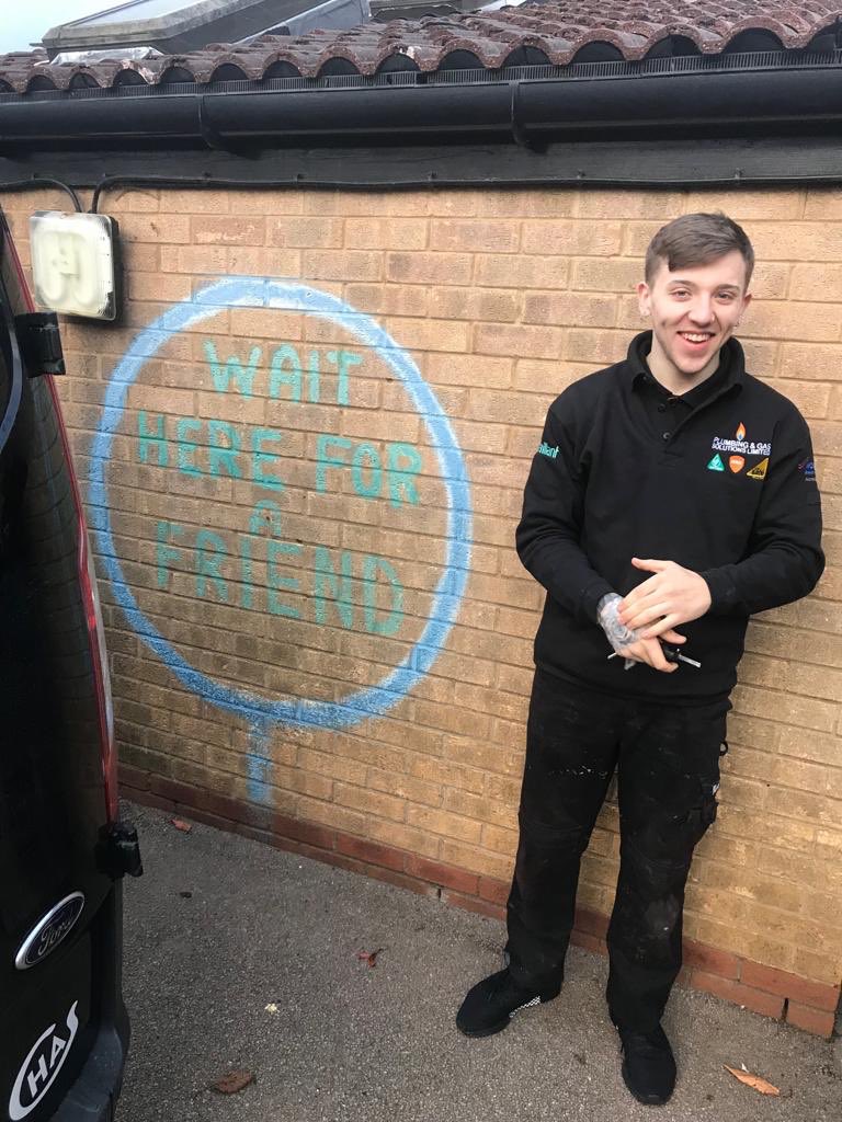 CarlYeomanson's tweet photo. Left Cameron here last night after finishing up at a school & found him in the same place this morning! π @PGSolutionsltd #needsafriend https://t.co/p82popdRIo
