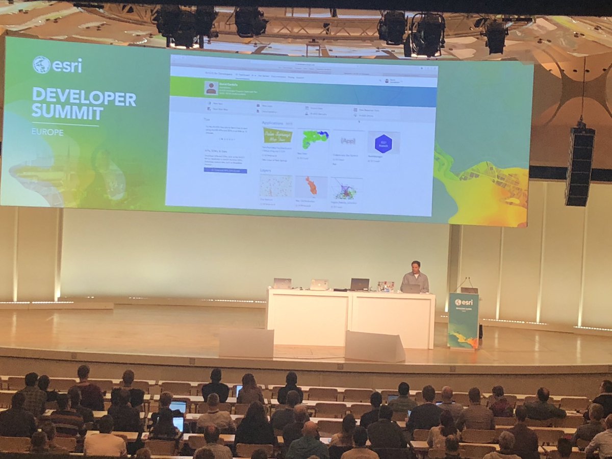 EsriDevEvents's tweet photo. Let’s get the real #ArcGIS #Developer experience! David Cardella walks us through the #developer site, which houses #DevLabs and access to #vector tile #basemaps. #devsummit https://t.co/TqZtRN7aVT