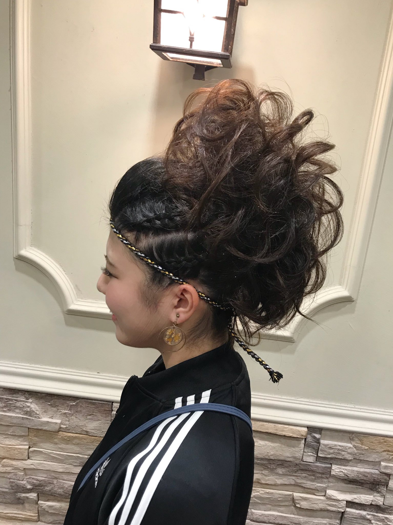 心斎橋 ミナミ セットサロンエース だんじり 祭りヘアセット セットサロン セットサロン大阪 ヘアセット ヘアアレンジ 編み込み ヘアメイク ボクサーブレイズ アップスタイル ヘアセット師 スタイリスト 盛り髪 祭りヘア T Co