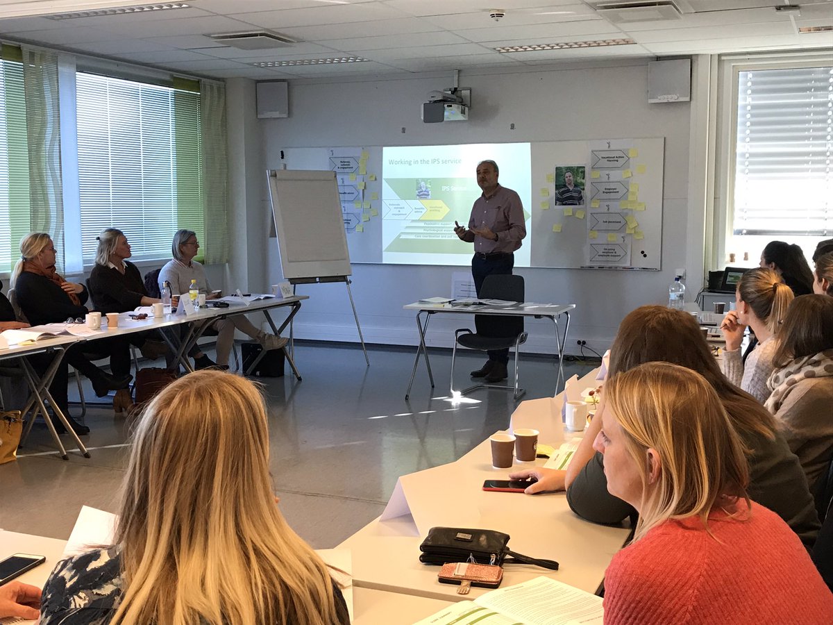 JulieBailie_'s tweet image. Excited to be delivering IPS training to Job Specialists in Sandefjord, Norway. @CentreforMH @Jan_CMH #ips #ipstraining