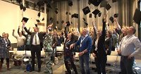 De CO2 kraan moet dicht maar wat helpt nog meer? Kom naar Sustainable MBA in One Day 29/11: <a href="/GeanneVanArkel/">Gedeactiveerd</a>
vertelt over de “climate take back-strategie" van Interface. Hoor hoe Interface dat in  bedrijfsprocessen heeft geïmplementeerd. bit.ly/2EF0RE3 
#circulareconomy