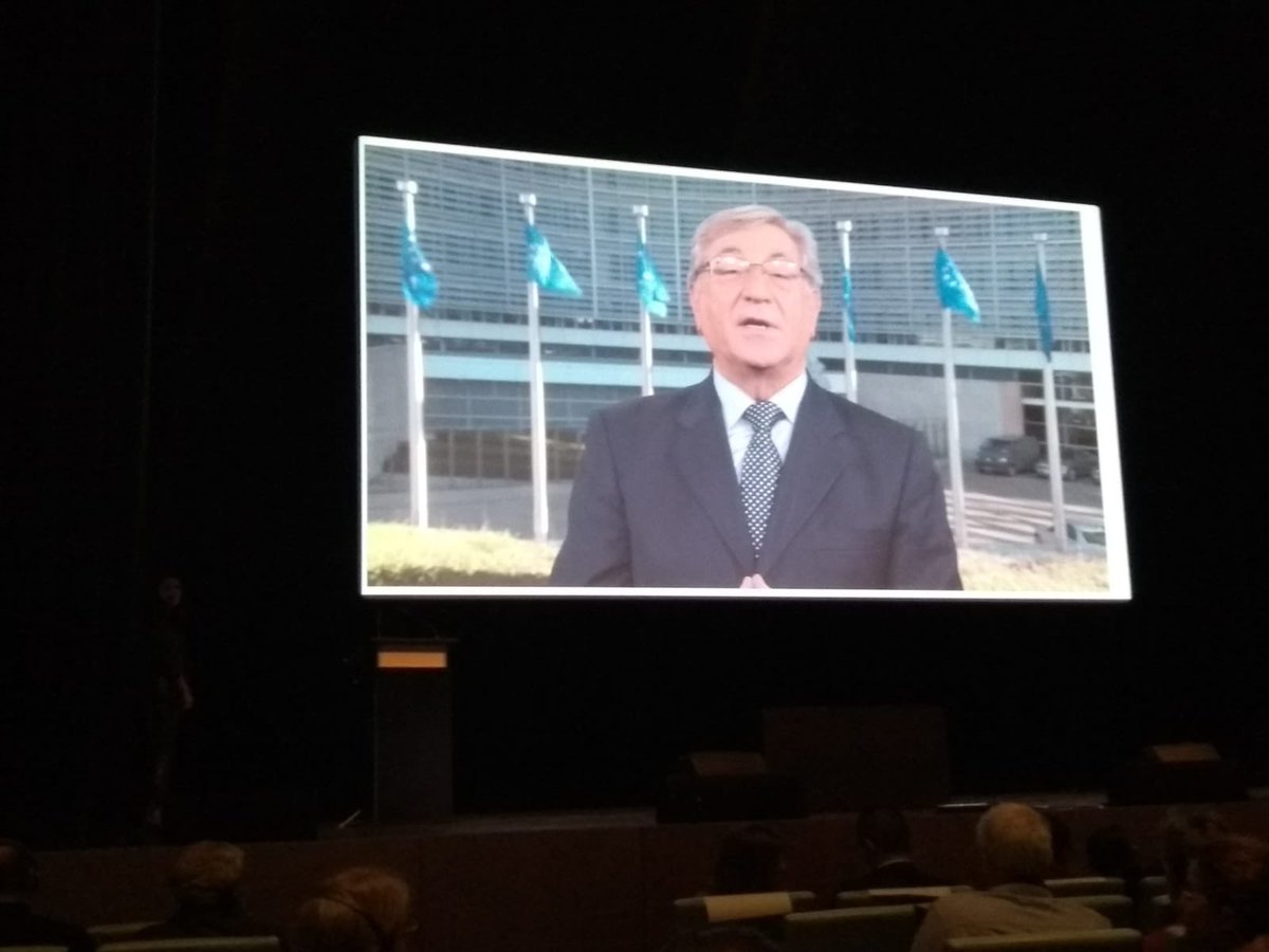 A message from the Commissioner for Environment, Fisheries and Maritime Affairs on the importance of #BlueEconomy for the Atlantic. We hope #SAFERproject contributes to this #ASPC2018 <a href="/EUAtlantic/">EU Atlantic Strategy</a>