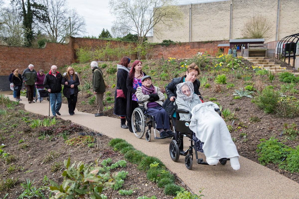 smartishares's tweet image. Voting starts now for the Aviva community fund. Please support #Fair Shares #Stroud gentle walks . you have 10 votes we'd love to have them all! community-fund.aviva.co.uk/voting/project…