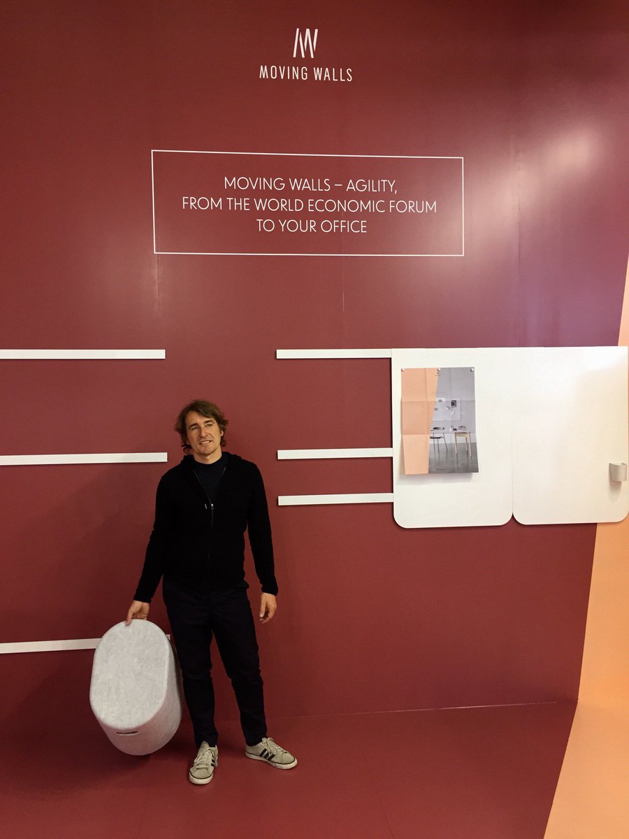 BRAND_KIOSK's tweet image. Lovely Jörg Boner introducing his new additions to the multifunctional @MovingWalls1 system at @ORGATEC ! Make sure to come by at 12 H in hall 10.1, B018 for the press preview. #movingwalls_officetools #movingwalls #agileoffice #agileworking #office #workspace #orgatec