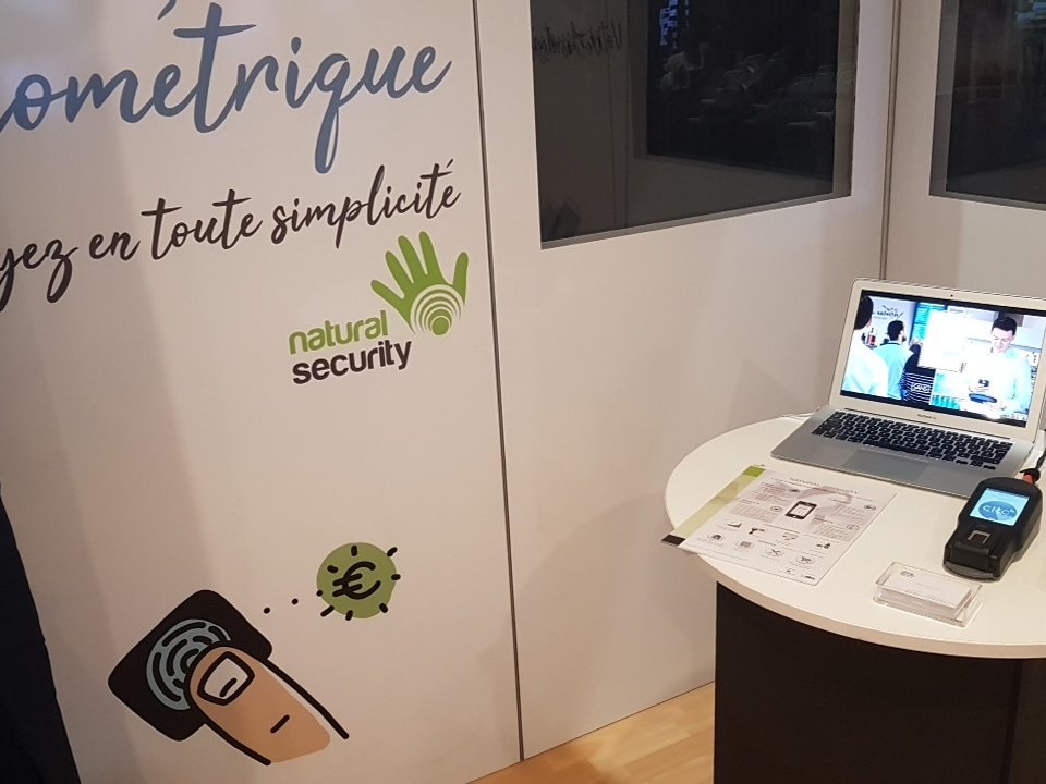 naturalsecurity's tweet photo. Rdv au salon @ConextShow sur le stand du citc @IOTcluster pour de nouvelles demonstrations innovantes - #paiement #authentification powered by @Trust_Designer https://t.co/FBbdyKjald