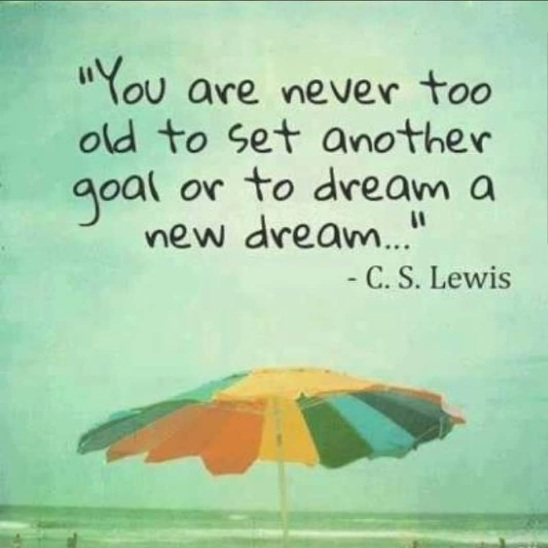 AccountantEllie's tweet photo. Love this! #DreamBig #DreamOften #Believe #nevertooold #ThinkPositive https://t.co/Zbi9g2F8cI