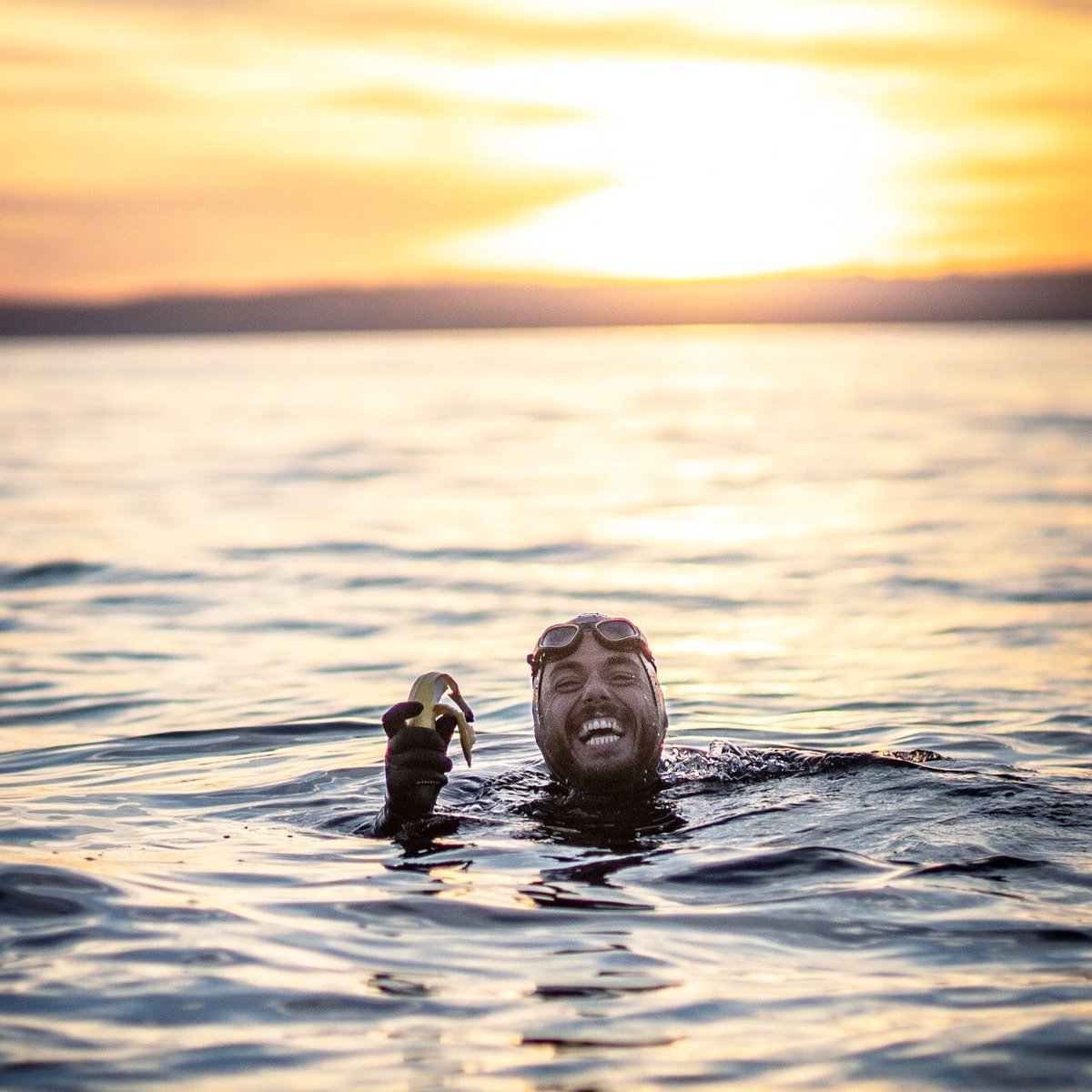 ARRIVAL PARTY #GreatBritishSwim
- WHEN: 7am, Sunday 4th November 
- WHERE: Margate
*ALSO @redbulluk will be arranging for me &amp; 300 swimmers to form a flotilla as we swim in together! Spaces will be limited but entires open THURSDAY 25th OCTOBER, 10AM on the Red Bull website 😊