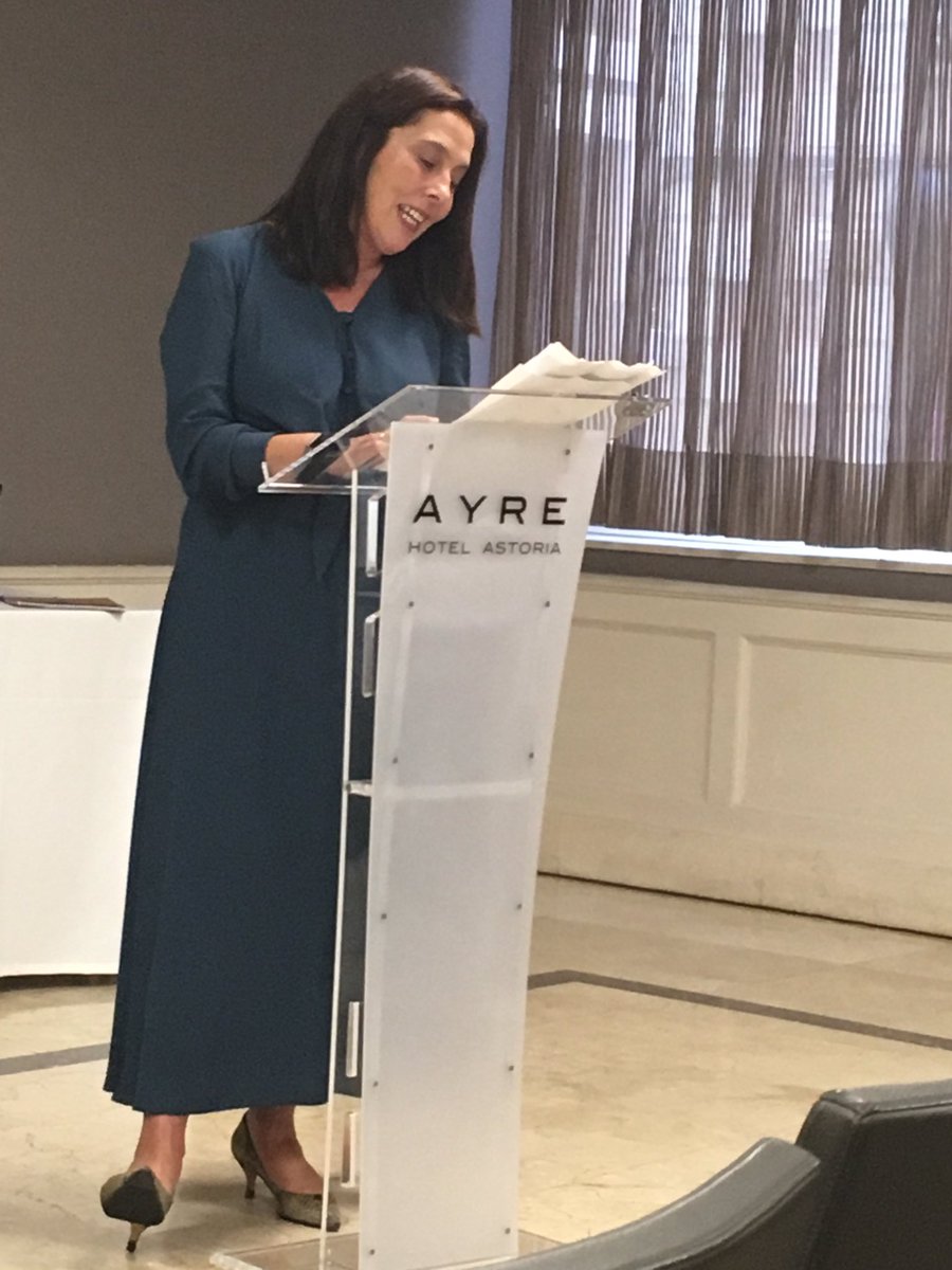 cristobalpaus's tweet photo. Los 6 criterios de selección de @SpringSpain : habilidades personales y técnicas,fit cultural,actitud,competencias y actividades extra curriculares #jornadasspring @SusanaSosaF  @carlosviladrich https://t.co/lnyh9I4FKa