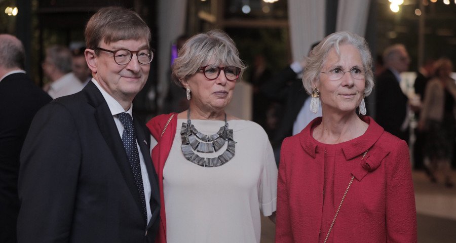 Helmholtz tweet media