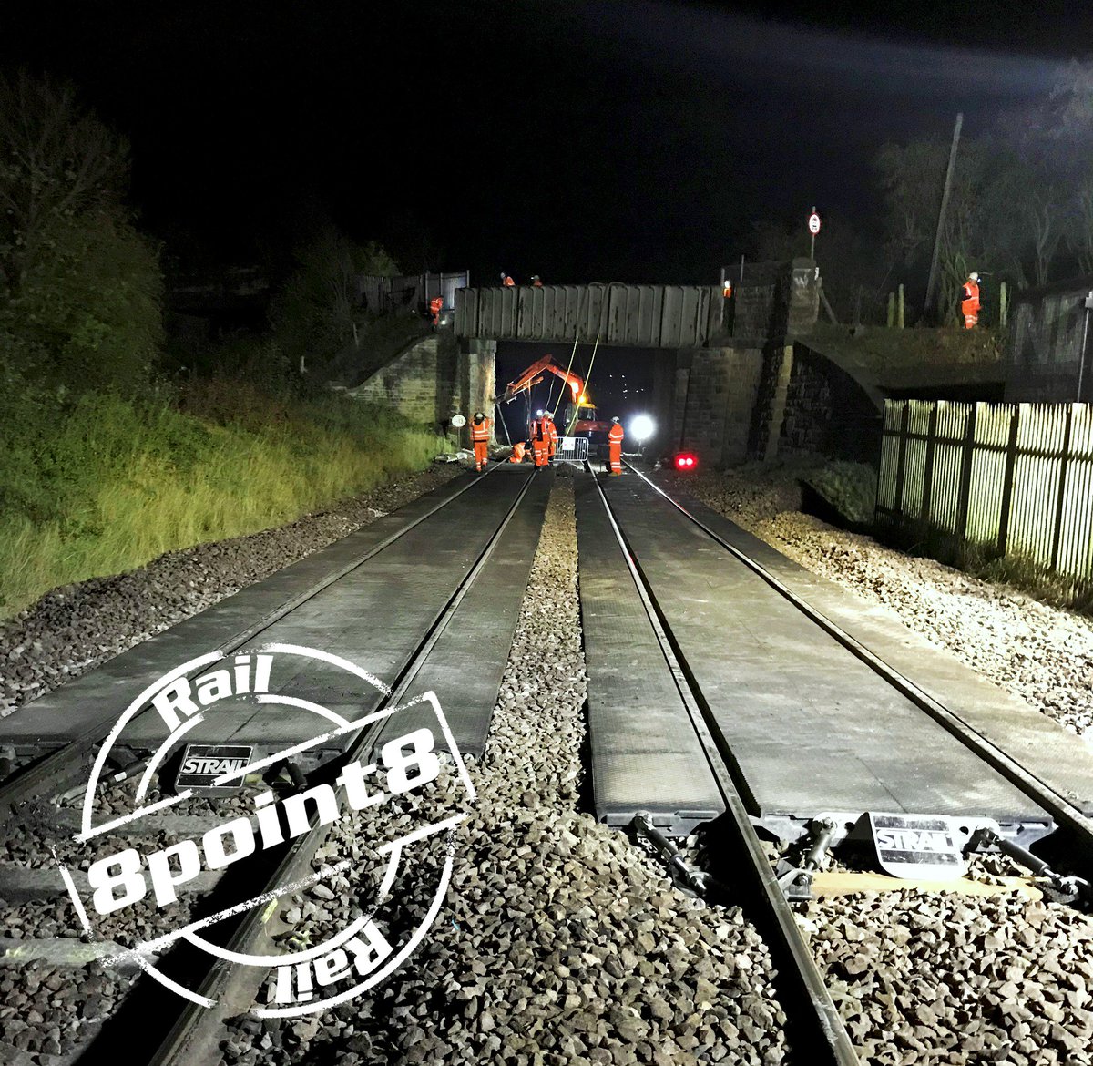 Last weekend 8point8 completed the installation of 80 meters of strail RRAP. This temporary crossing was installed to allow large tracked plant and a road mobile crane to access to replace the old bridge. Visit 8point8rail.com for more information