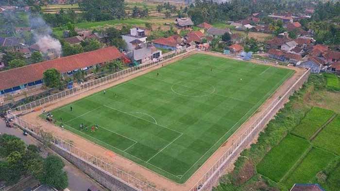 Lapang Bola dan Kursi Roda sabadesa.id/2018/10/23/lap…
