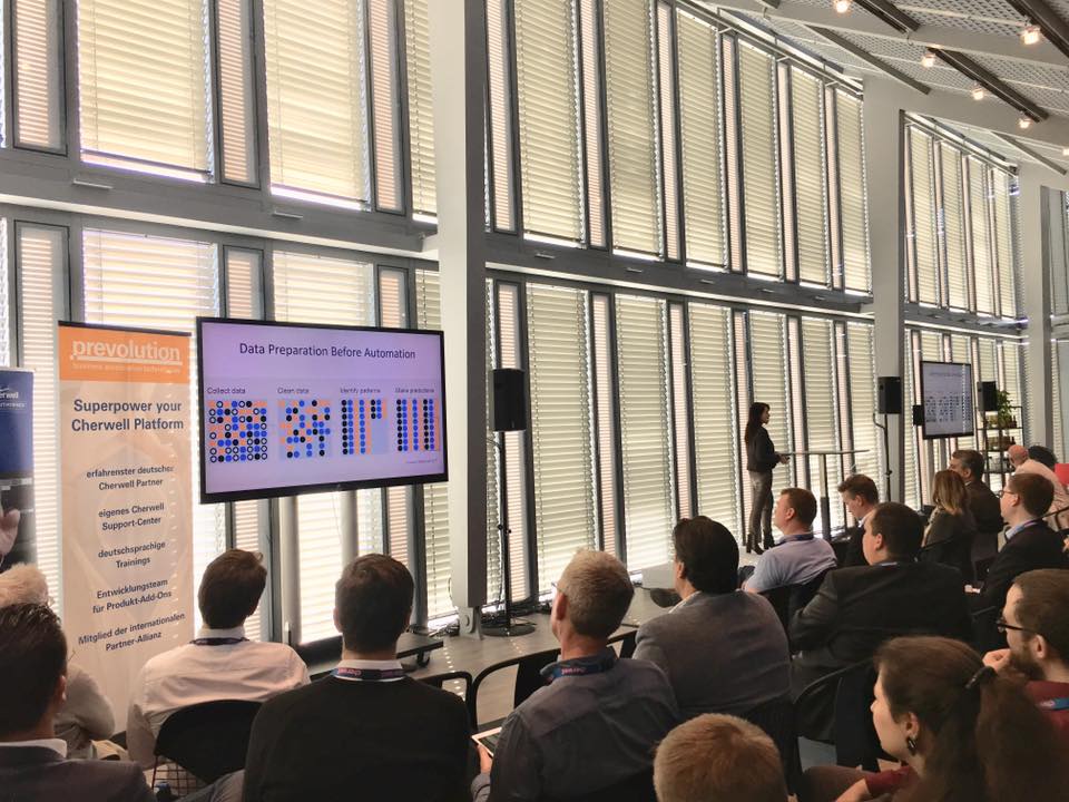 UkCherwell's tweet photo. Shout out to @sunsiren for yesterday's #CDC18 talk on "A peek into the Future: How #AI is Revolutionizing Industries."🙌 https://t.co/ek8f4lgFxK