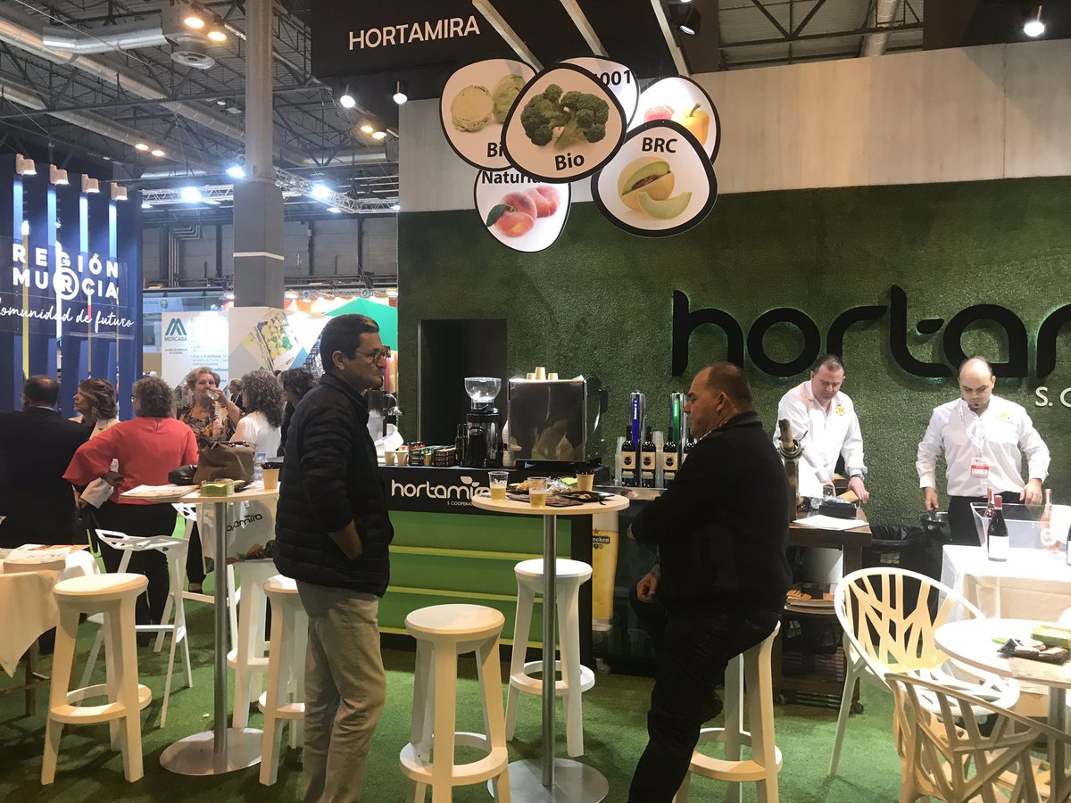 hortamira's tweet photo. Nuestro stand ya está listo @FruitAttraction https://t.co/lsjhVBUsze