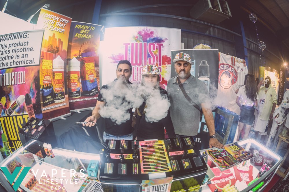 Big shout out to the Strawberry queen and the Twisted bunch!! I know these guys had some great fun at the UK Vapers lifestyle Expo! 
 #vapelife #vapeon #vapers #vapestagram #vapelove #vapefam #vapetricks #vaper #vapesociety #vapehard  #vapelyfe #vapecommunity #vapejuice