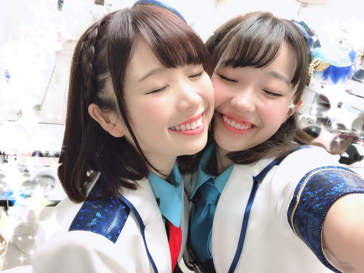 篠田みなみ En Twitter 4th ムスビ役 高田憂希ちゃんと ムスビちゃんが隣に居てくれるだけで心強い 今回 今年ゆっきーが誕生日プレゼントでくれたハル色のマニキュアをしました えへへ いつもありがとう 篠田みなみ En Twitter 4th ムスビ役 高田憂希ちゃんと ムスビちゃんが隣に居てくれるだけで心強い 今回 今年ゆっきーが誕生日プレゼントでくれたハル色のマニキュアをしました えへへ いつもありがとう