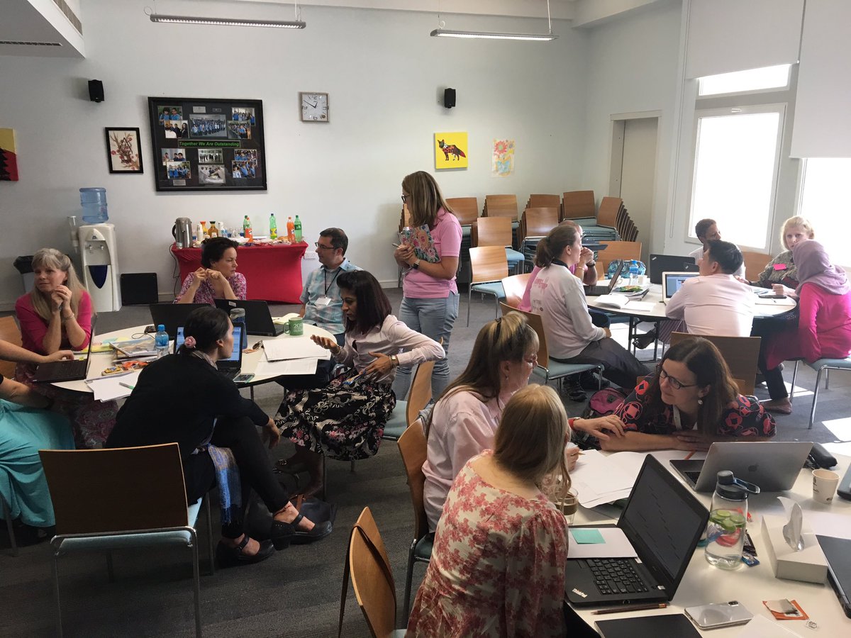 tarawaudby's tweet photo. K-8 #literacy conversation with @EmilyDeLiddo #RViSionaries https://t.co/7FDQiRL43j