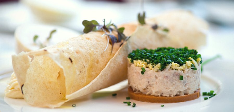 Thetaste_ie's tweet photo. Spend Friday Night at Marco's: 4 Course Dinner for Two People with a Bottle of Wine at Marco Pierre White Steakhouse &amp; Grill Supper Club for €79.95 👉🏻 https://t.co/pK2IgTdbOq https://t.co/xhZvhLVSgH