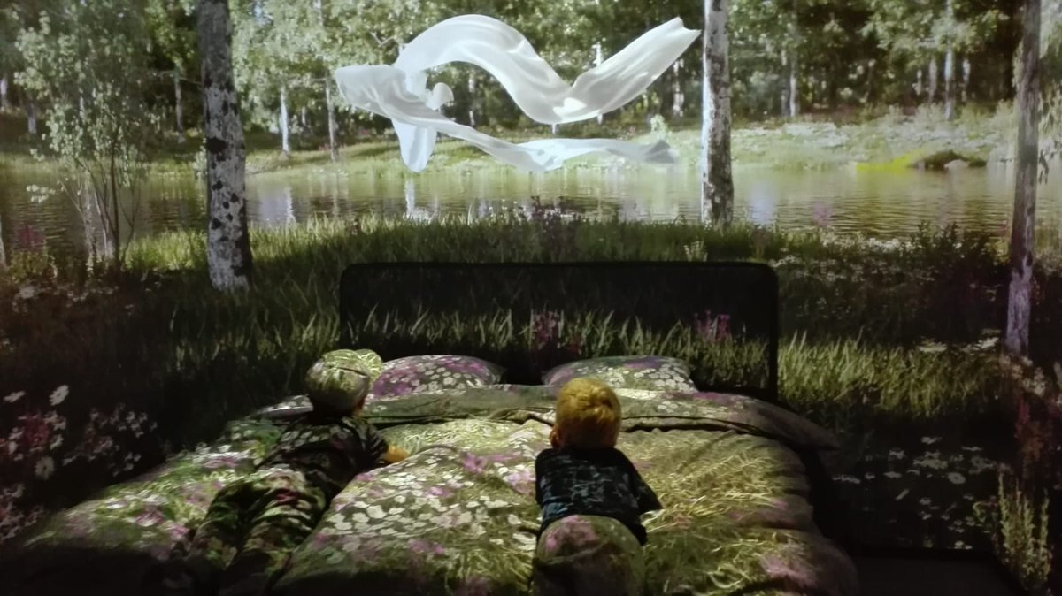 DrawLight_net's tweet photo. Projects we love 💙 #DreamRoom #IKEA #IkeaBlueCity #Retail #Future #Innovation #Ikeaglobal 
 #immersiveexperience #DrawLight #ImmersiveRetail https://t.co/HEJR1Hq6oG