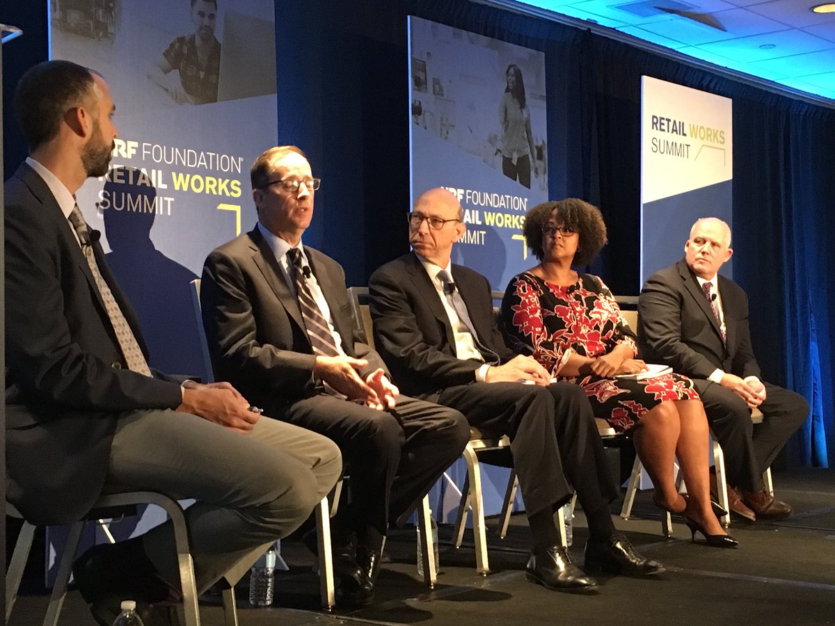 lblarrea's tweet photo. #RetailWorksSummit Activating the Local Level to Build Better Partnerships .@ChiCookWORKS @GrantAssociates @Macys #RMAConnecticut Wrapping up this robust event. Retail is empowering the locals to be accountable for talent. It’s a good contact. Reach out to small and mid-size. https://t.co/arWH1wORWF