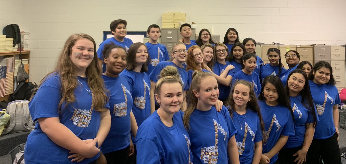 SWRandolphMS's tweet image. 8th grade Choir working with @SWRHS on October 18!