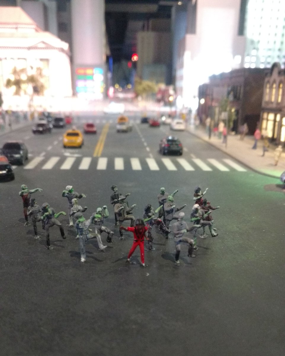 Let's get #Spoopy! We've added spooky, kooky, and creepy scenes to our displays, and it's your turn to find them all. Take a photo of your favorite scene in our #Halloween scavenger hunt, and you could win your very own Model Citizen! Be sure to tag #gghalloween #gulliversgate