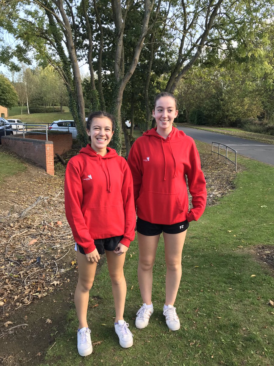 RmaPEGirl's tweet photo. Thank you @BadmintonEnglnd and @gingercoaching
Eloise & Nicole have had a great couple of days. They can’t wait to come back. @ClubLewes @BE_South @sussexbadminton
#leaders #newfriends #thesegirlscan #learntloads https://t.co/5vu0I0debU