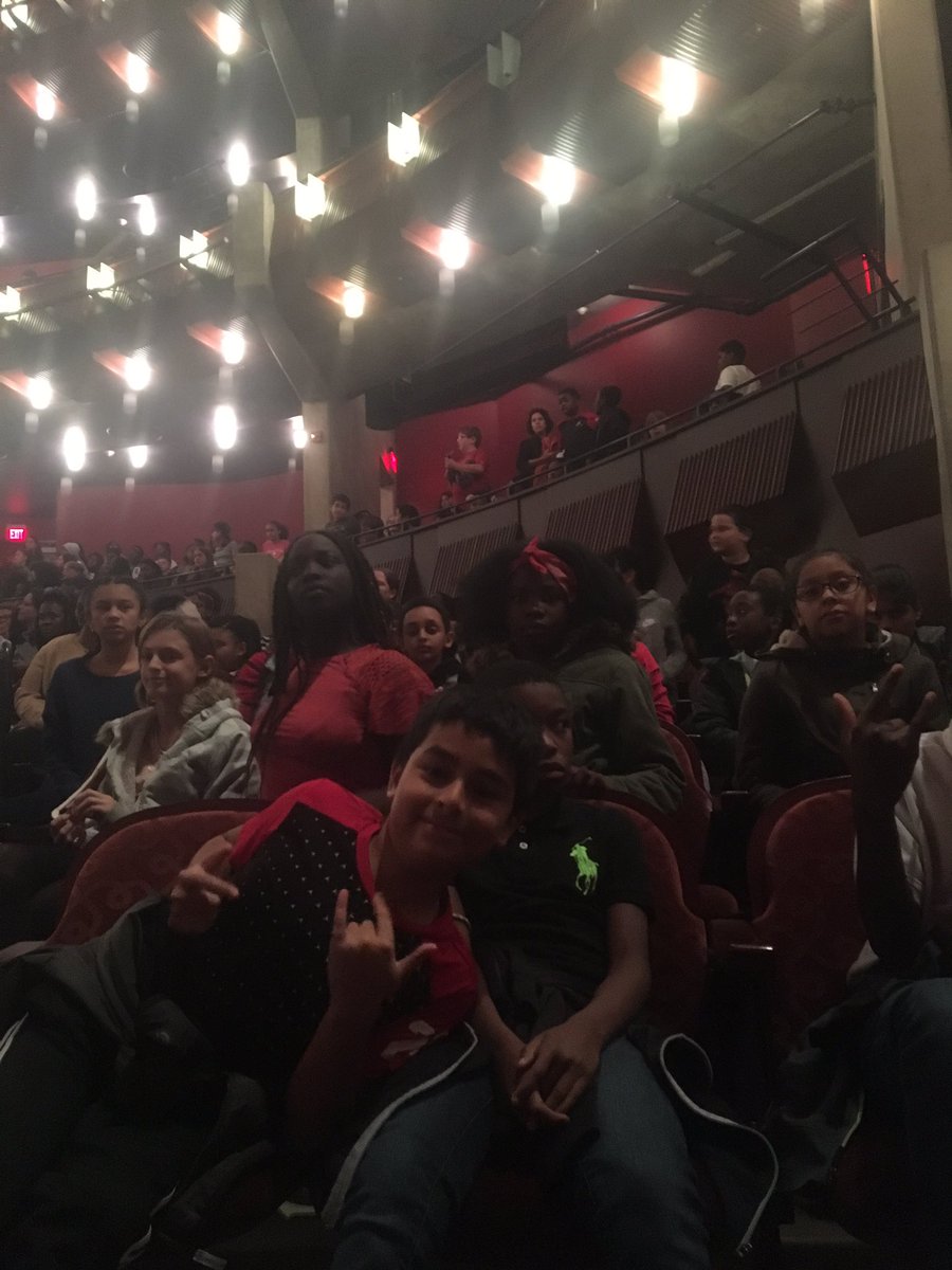 5th grade at the Hylton Performing Arts Center #hiphopcello