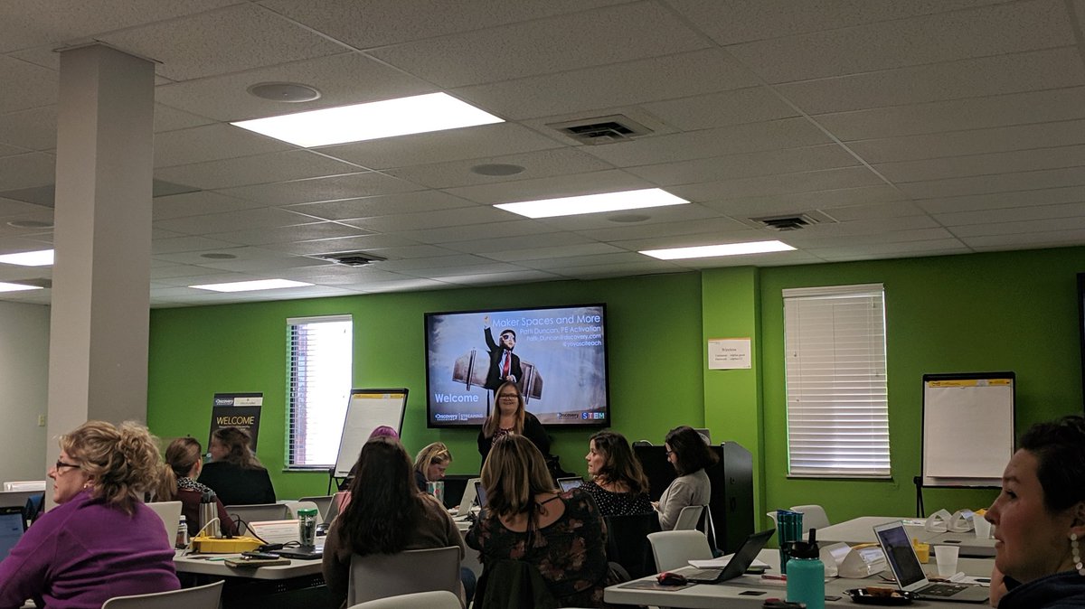 jleeTechPercent's tweet photo. Excited to participate in @DiscoveryEd Day of Discovery @EducPlus learning about Makerspaces on #GlobalMakerDay #METCpd #DEpd so much fun! https://t.co/SpohnJpu5h