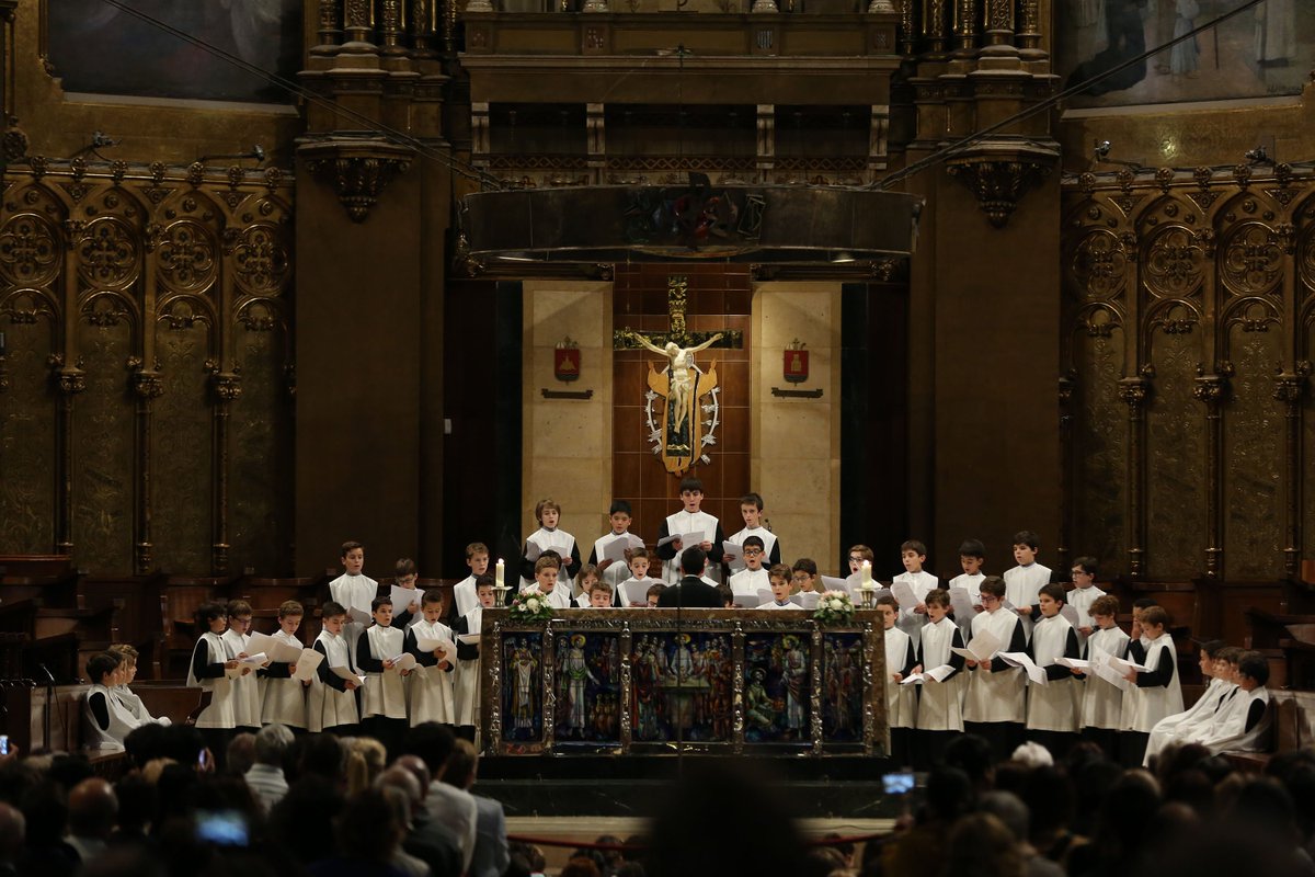 hugo_u2's tweet image. ¡Los campeones mexicanos disfrutan los últimos momentos en Montserrat!

#PotencialInfinito   #SoyAficionado