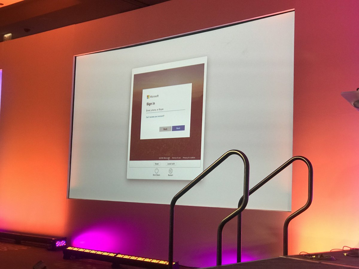 Jamf and Microsoft just blew my mind with Azure Account provisoning for Mac! Well done @JAMFSoftware and <a href="/Microsoft/">Microsoft</a> #JNUC2018
