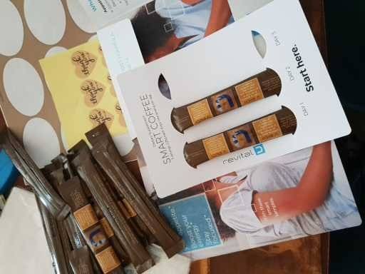 koolkim9002's tweet image. These samples are amazing, flying out the door. Magic Brew is part of the "Sample First Company" we so proud that we let you try before you buy for free. With more power than Red Bull, you will definitely fly.
#SampleFirst #MagicBrew #TryBeforeYouBuy