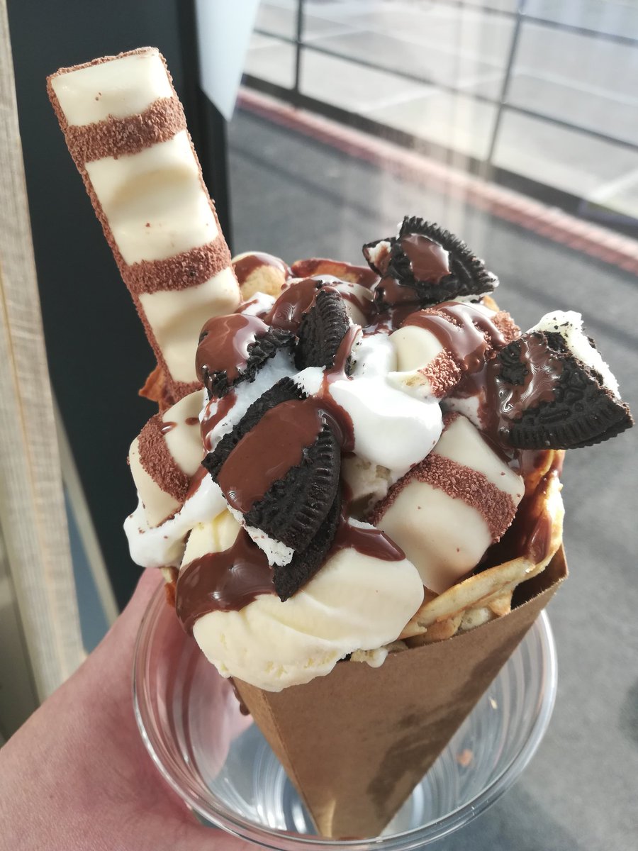 Trialling at bubble Waffle today 😍what do you think?