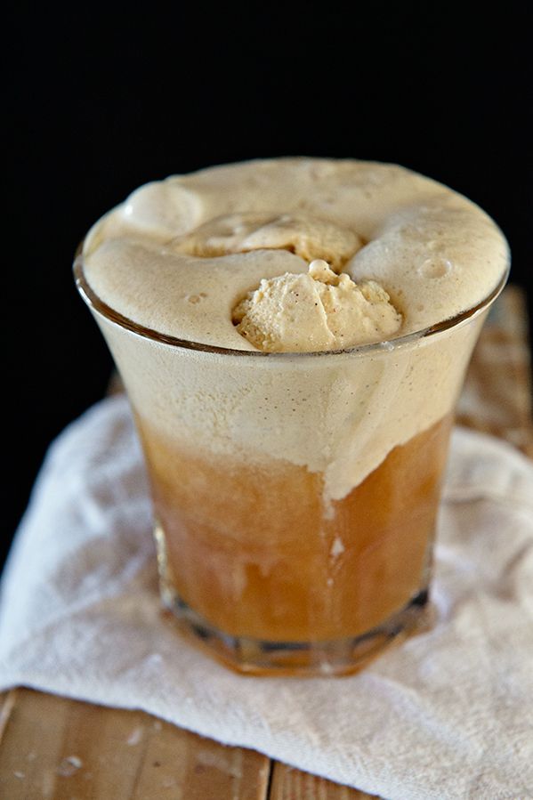 tgcaravan's tweet photo. We found the perfect fall drink! How about some hard cider from @ChathamCider with a scoop of Talenti Pumpkin Pie gelato???! Yum! #tipsytuesday #tipsytip https://t.co/InJdTkAlsw