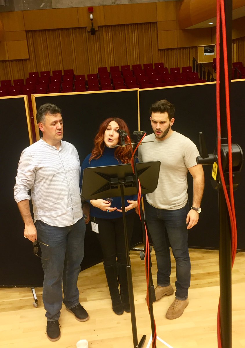 RealShanCothi's tweet photo. Huge thanks to @BBCNOW for the lovely welcome at Hoddinott Hall during Rhyfelgan recording project @BBCRadioCymru Always a pleasure to work with great colleagues and such a talented bunch of people! Diolch o galon am y croeso. #rhyfelgan #bbcnow #hoddinott #bbcradiocymru #cofio https://t.co/dBJ7XHEiGX
