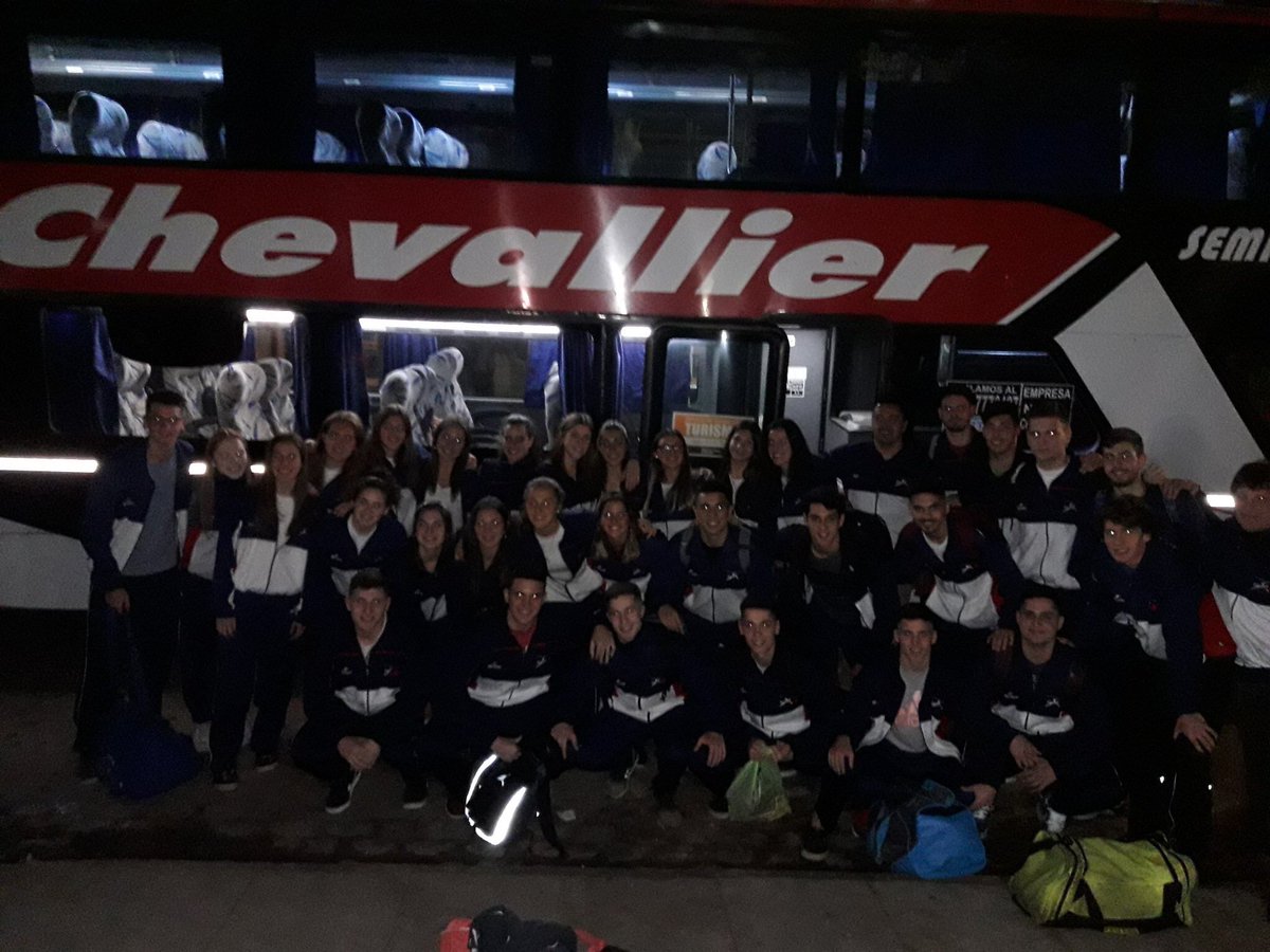 ARGENTINO DE SELECCIONES | JUNIORS
Una vez más nos llena de orgullo ver a nuestras jugadoras representándonos.
<a href="/micacasasolaa/">Mica Casasola</a> y <a href="/SolciEsposito/">Sol Espósito</a> viajaron a Chapadmadal junto a <a href="/femebal/">Fe.Me.Bal.</a> para disputar el Torneo Argentino de Selecciones.
¡FELICITACIONES!
#VamosVélez